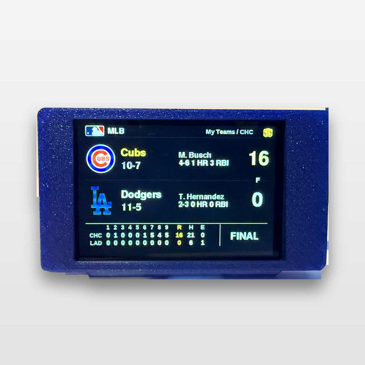 ScorePod in blue showing the MLB My Teams screen with a Chicago Cubs final